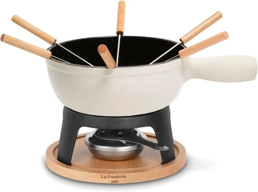 Service à Fondue en Fonte 6 Personnes Mont Blanc, Fondues Fromage et Chocolat, 6 Fourchettes avec Manches en Bois de hêtre, Socle en Bois Naturel, Capacité 1,8L