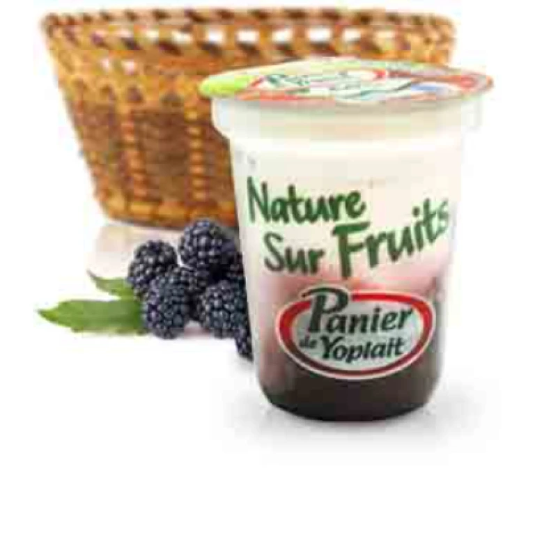 Yoplait panier nature sur fruits